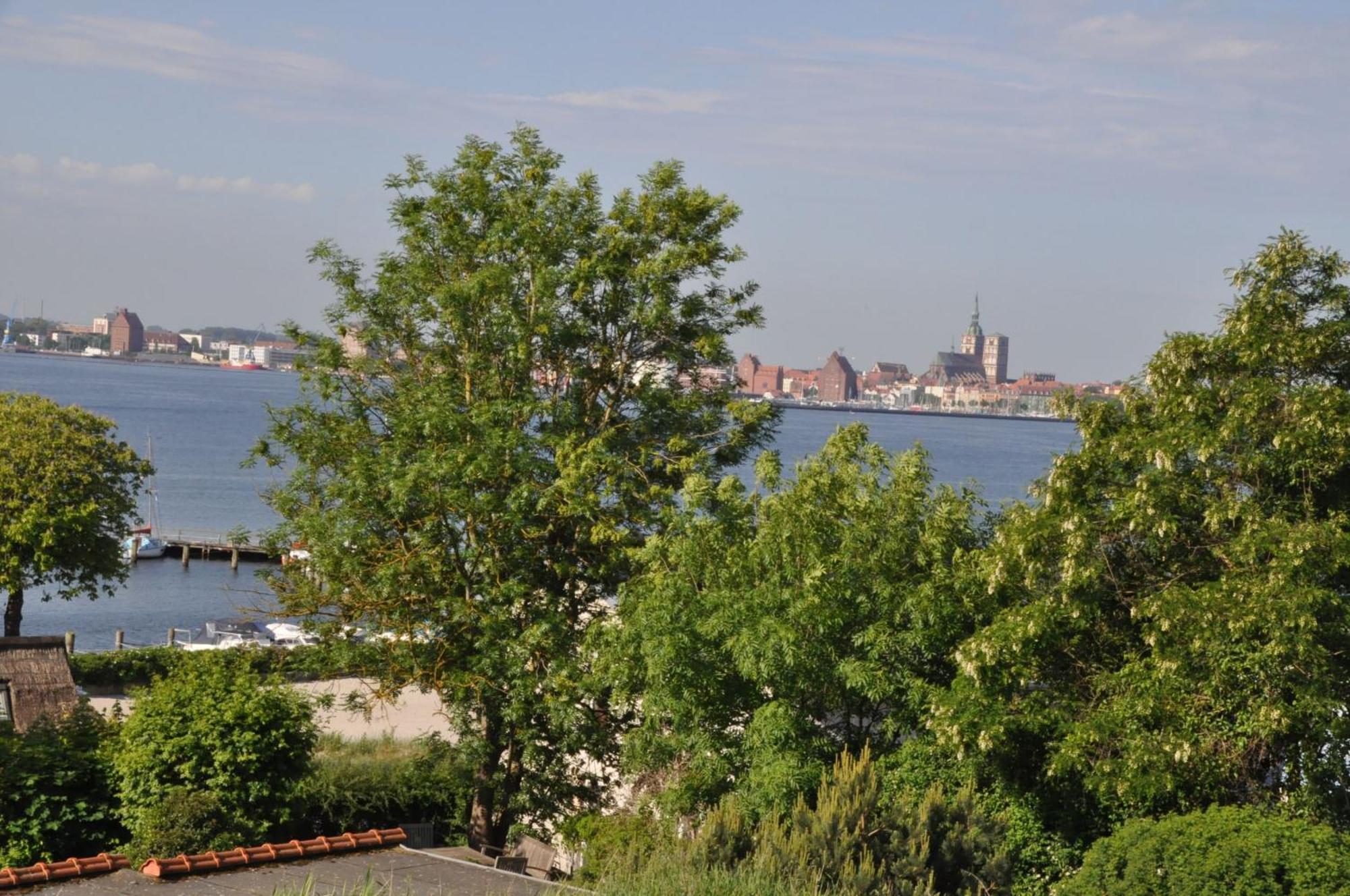 Ferienwohnung Sundueberblick - 150 Meter Zum Strand Altefahr Exterior photo